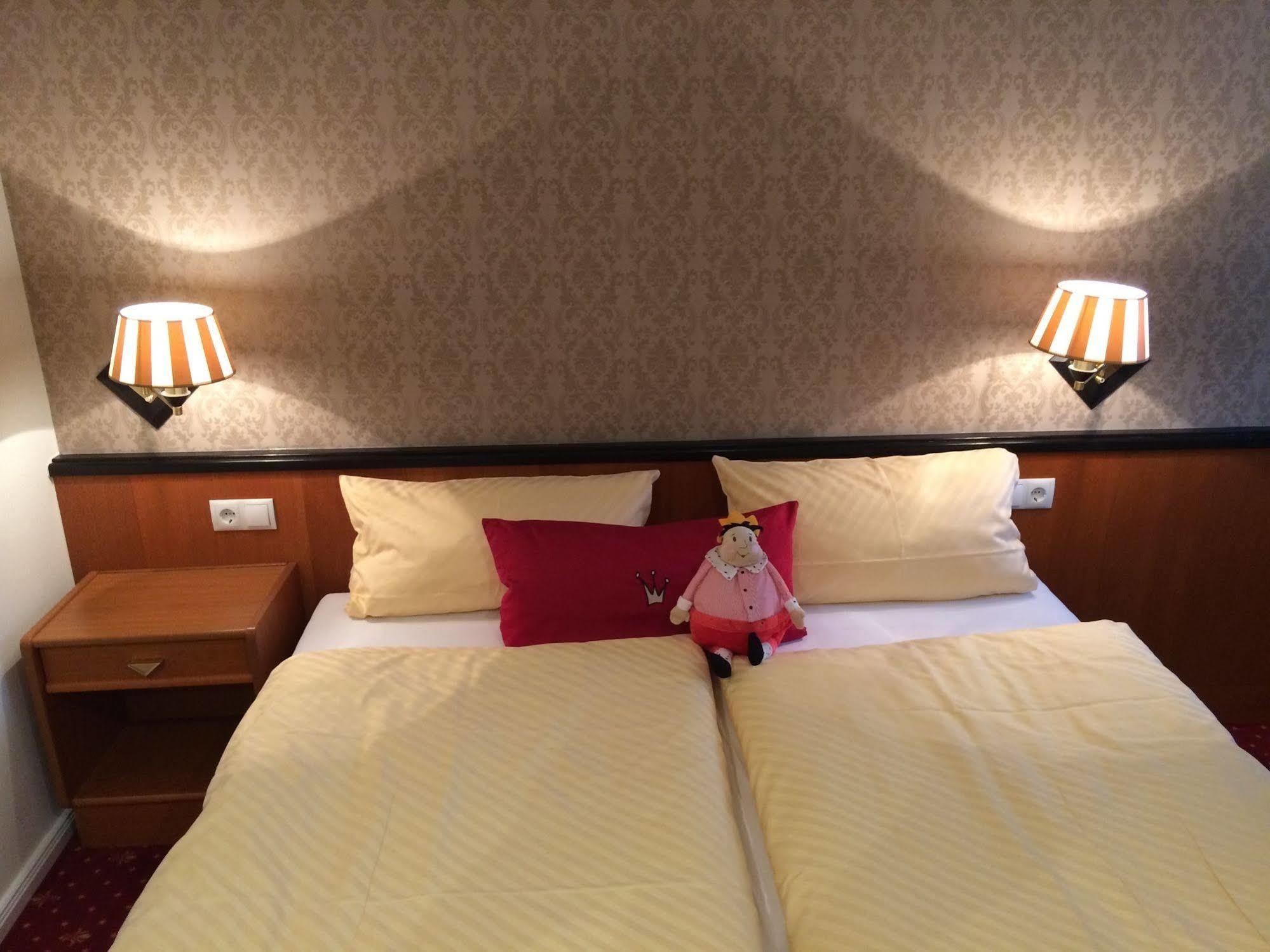 Hotel Witte-Konig Garrel ภายนอก รูปภาพ