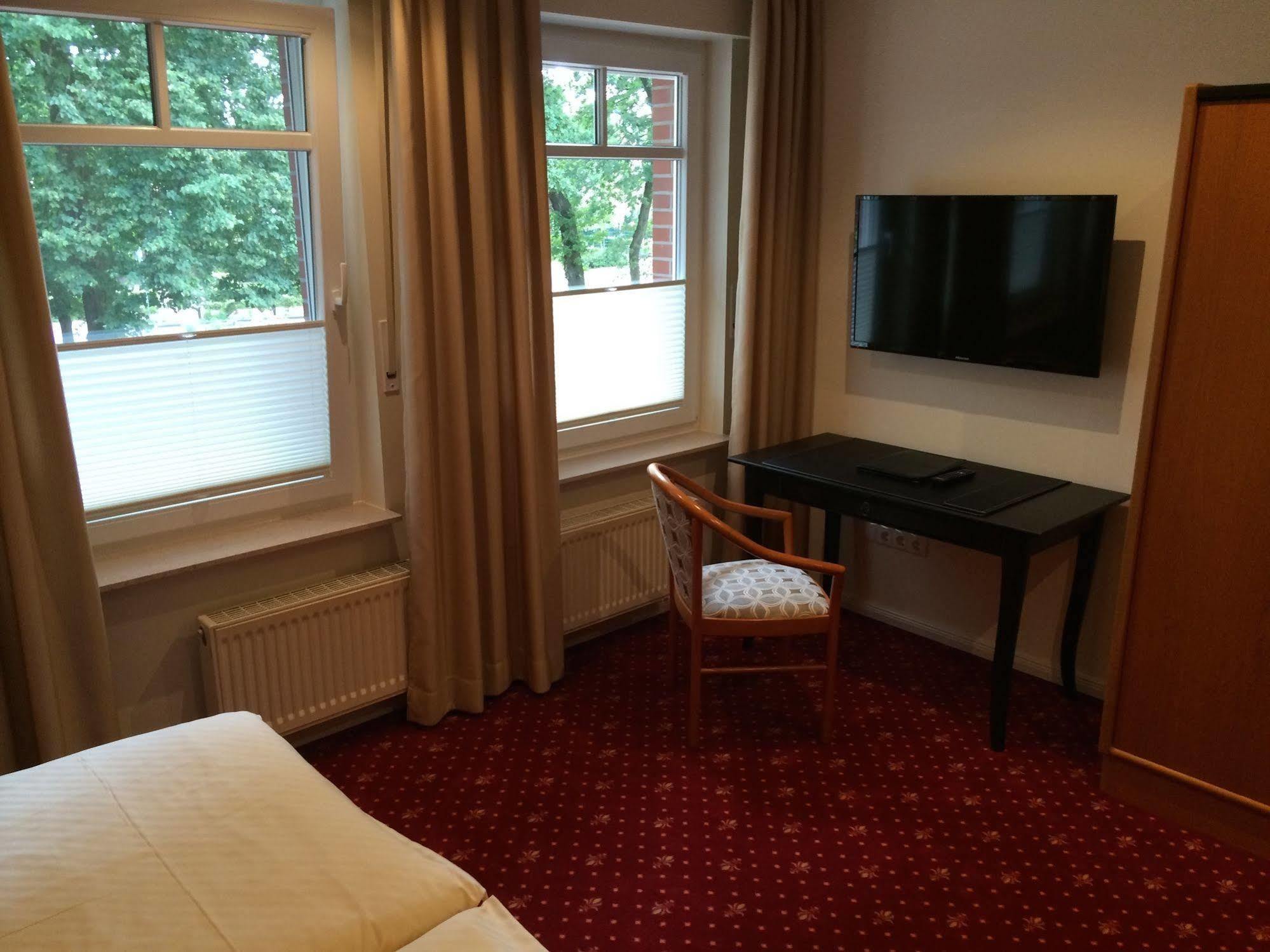 Hotel Witte-Konig Garrel ภายนอก รูปภาพ