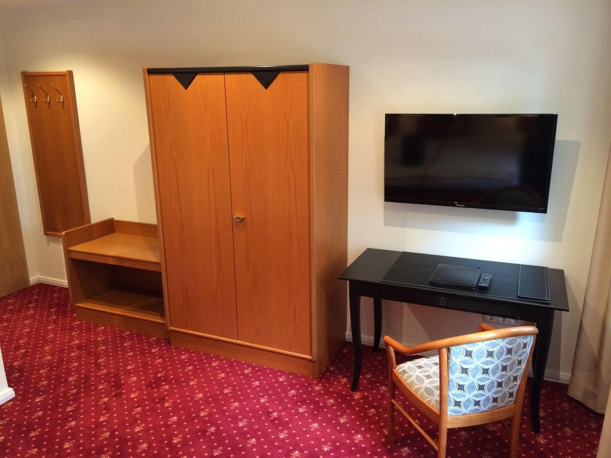 Hotel Witte-Konig Garrel ภายนอก รูปภาพ